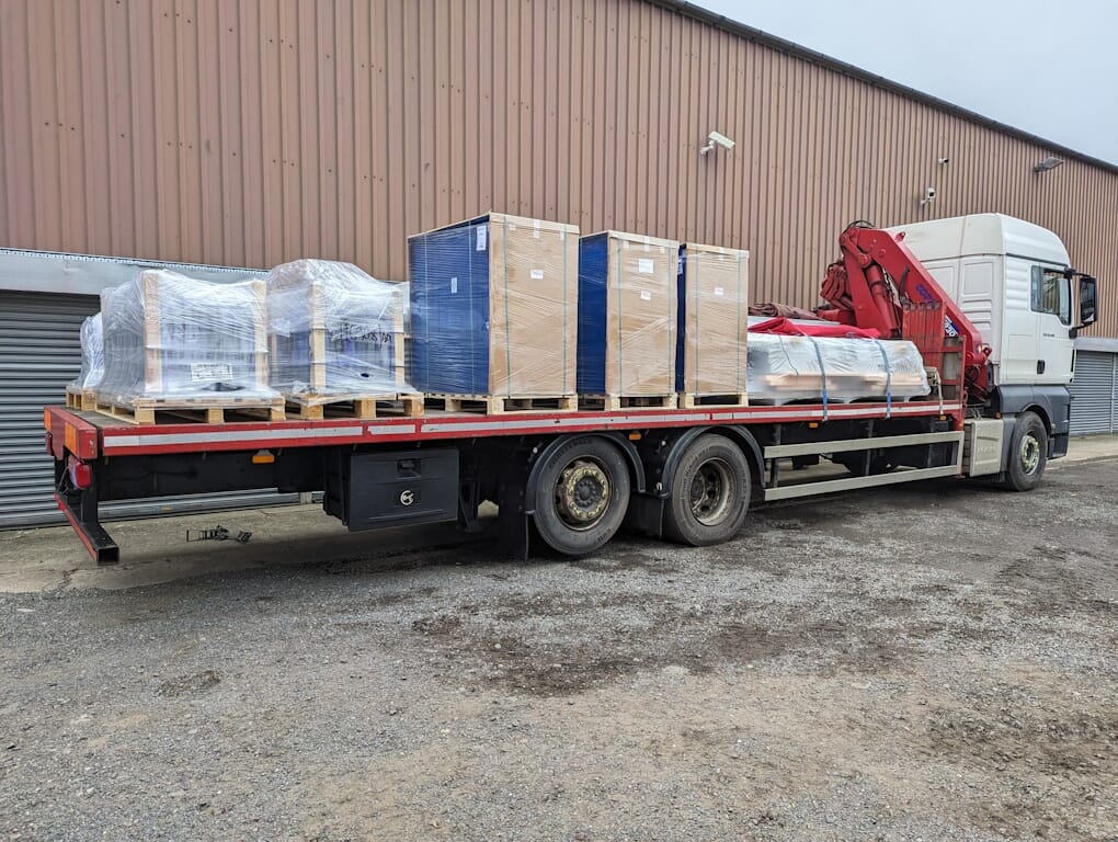 Golden Palm Flat Pack on Lorry